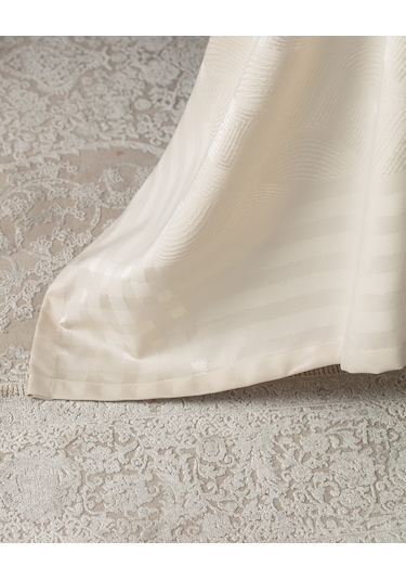 Madame Coco Mayenne Masa Örtüsü - Bej - 160x230 Cm 8684427114186 Ekru