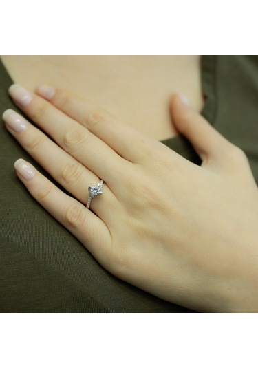 Lova Toplam 0,55 Karat Pırlanta Tektaş Yüzük - 1070059