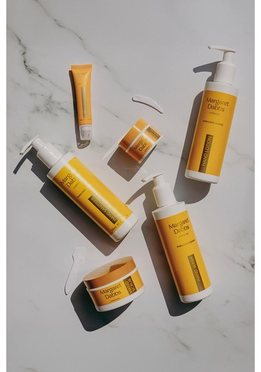 Intensive Hydrating Hand Lotion - Yoğun Nemlendirici El Losyonu - 200 Ml Diğer