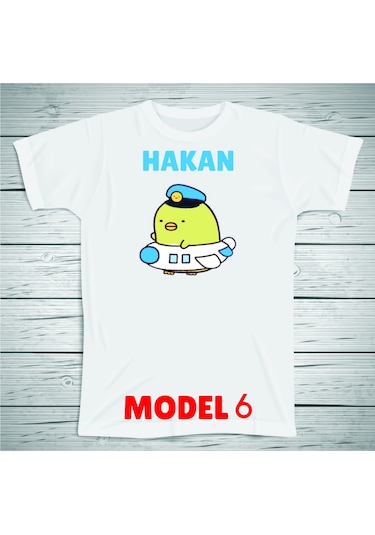 Penguen Karakterli Çocuklara Özel İsim Baskılı Tshirt , Beyaz