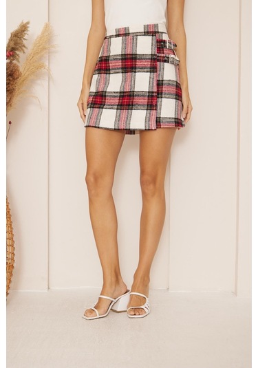Kırmızı Ekoseli Toka Detaylı Mini Etek Dm2029 Kırmızı