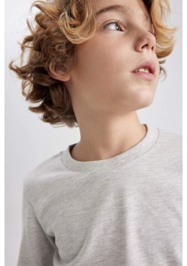 DeFacto Erkek Çocuk Bisiklet Yaka Basic Düz Uzun Kollu Tişört B7771A8NSGR400 Gri DeFacto Erkek Çocuk Bisiklet Yaka Basic Düz Uzun Kollu Tişört B7771A8NSGR400 Gri