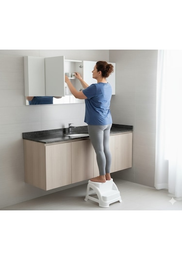 135 Kg Taşıma Kapasiteli Basamaklı Tabure Beyaz