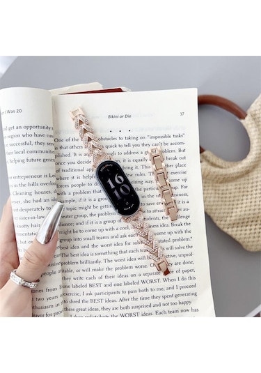 Xiaomi Mi Band 9 İçin Bling Bileklik Şık Akıllı Bantlar Kadınlar İçin Yedek Saat Kayışı Kolay Ayarlanabilir Mi Band 8 Bileklik