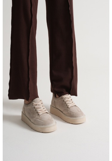 Rooc Bağcıklı Süet Ortopedik Kadın Günlük Spor Ayakkabı - Bej Bej