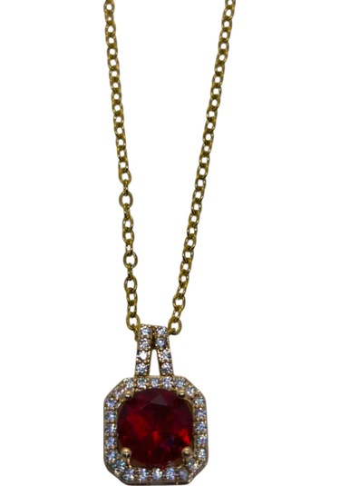 Altın Renk Kare Bordo Taş Sf Zincir Çelik Kolye - 3742 Çok Renkli