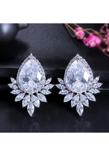 Novahub Beyaz Cmm Çok Şekilli Büyük Kübik Zirkonya Küpe Beyaz Beyaz