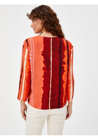 Çizgili Batik Desen V Yaka Bluz 68173 Kırmızı