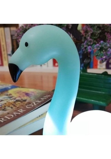 Seçkin Trend Dekoratif Işık Altında Renk Değiştiren Pilli Kuğu Gece Lambası Çok Renkli