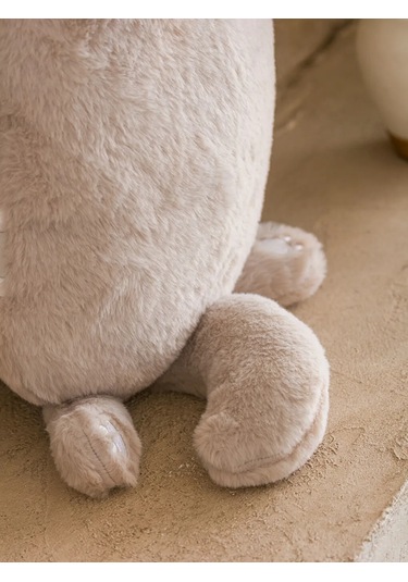 Bej Pelüş Dolgulu Kedi Bebek Kırlent 57 Cm
