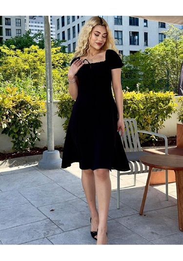 Kadın Kare Yaka Arkası Gipeli Önden Bağlamalı Kısa Ayrobin Elbise Siyah