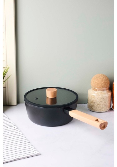 Cookwood Black İndüksiyon Tabanlı Ahşap Saplı Kapaklı Seramik Tencere 20 Cm Sıyah Siyah