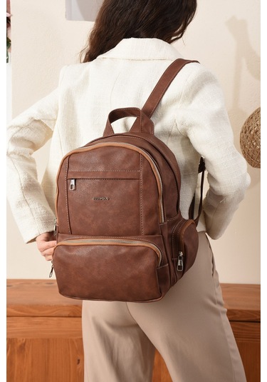 Just Polo Kadın Eskitme Suni Deri Çok Cepli Günlük Sırt Çantası Pbu3000 Taba