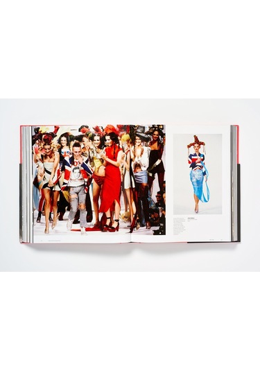 Catwalkıng - Photographs By Chris Moore