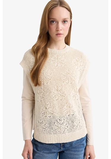 Defacto Bisiklet Yaka Nakışlı Triko Süveter F3296ax25aubg168 Bej