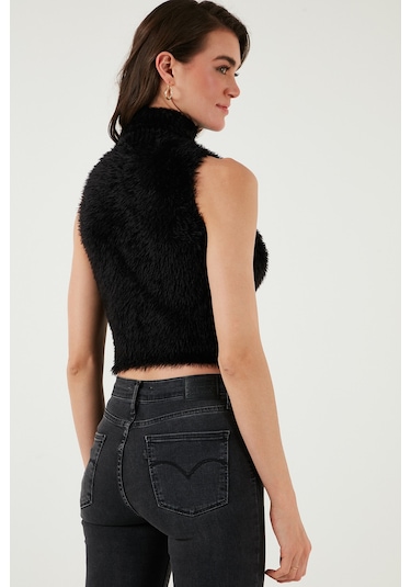 Lela Yumuşak Tüylü Slim Fit Balıkçı Yaka Crop Bayan Süveter 4615566 Siyah