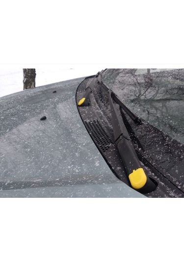 Mitsubishi L200 Ön Cam silecek Kapağı