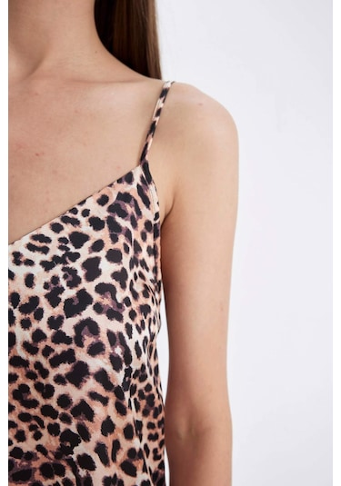DeFacto Leopar Desenli V Yaka Saten Askılı Gecelik-Fall in Love D4407AX24HSBK81