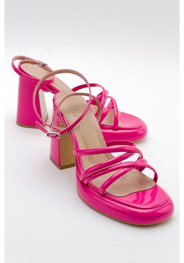 Luvishoes Oppe Fuşya Rugan Kadın Topuklu Ayakkabı Fuşya