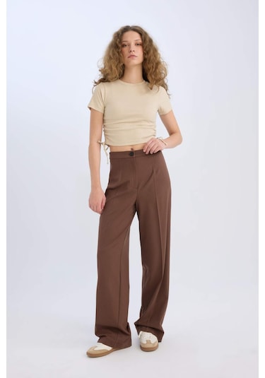 DeFacto Standart Boy Kumaş Palazzo Pantolon Wide Leg Geniş Bol Paça Basic Düz Yüksek Bel C6402AX25SPBN473 DeFacto Standart Boy Kumaş Palazzo Pantolon Wide Leg Geniş Bol Paça Basic Düz Yüksek Bel C6402AX25SPBN473