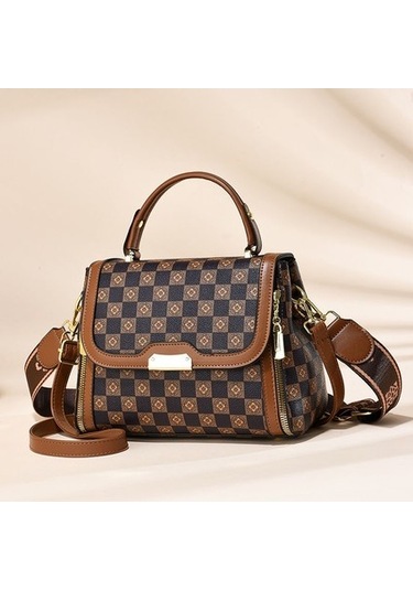 Fly Word Tek Omuz Çapraz Askılı Çanta Geniş Omuz Askılı Küçük Kare Çanta Siyah 49 - 12 - 35 Cm 651243 Beyaz