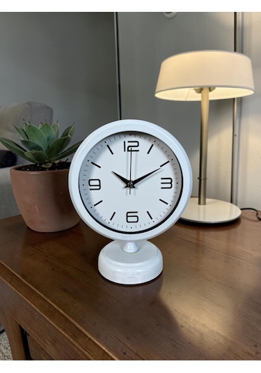 Premium Beyaz 25 X 20 Cm Metal Masa Saati Renkli