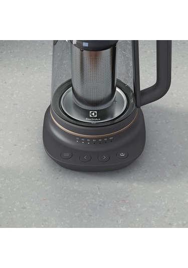 Electrolux E7gk1-8bp Explore 7 Cam Kettle 1.7l Kapasite, Demlik