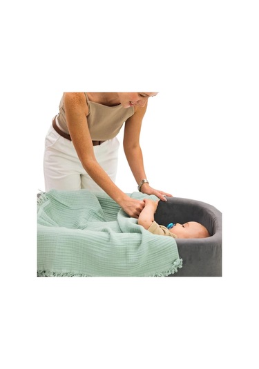 4 Katlı Yumuşak ve Hafif Müslin Bebek Battaniyesi Mint