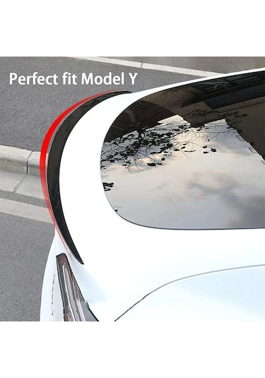Tesla Model Y Bagaj Üstü Piano Black Spoiler