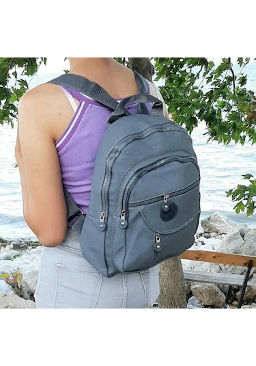 Fiyra S1 Gri Renk Krinkıl Kumaş Dört Bölmeli Bayan Sırt Çantası-Gri-Std