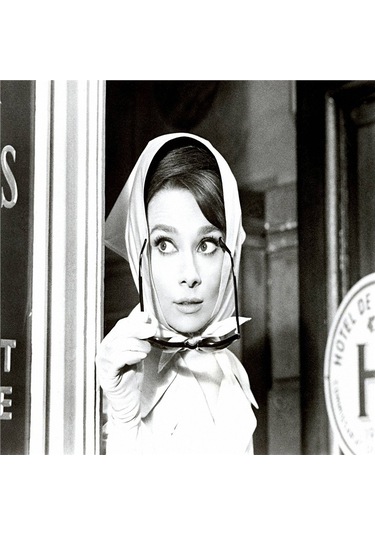 Siyah Beyaz Audrey Hepburn Fotoğrafları Doğal Taş Bardak Altlığı 4'lü Set - Natural Stone Coasters - Taş Beyaz - Siyah