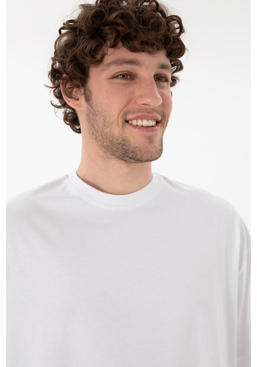 U.S. Polo Assn. Erkek Long Fit Bisiklet Yaka Beyaz Basic Tişört 50305988-VR013 U.S. Polo Assn. Erkek Long Fit Bisiklet Yaka Beyaz Basic Tişört 50305988-VR013