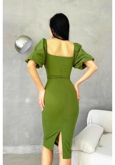 Emirela Kemer Detaylı İthal Krep Elbise-mint