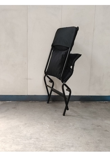 Yapa-Yavuzpaşalar Katlanan Şezlong Sandalye -- Siyah Iskeletli, Düz Renk Polyest