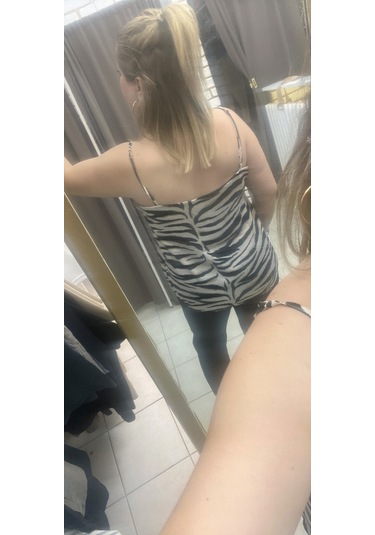 Tuba Toptaş Saten Bluz Zebra Desen Renkli