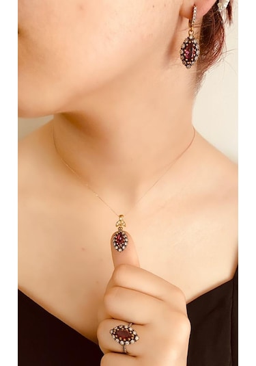 Kırmızı Safir Taşlı 925 Ayar Gümüş Üçlü Otantik Set Takı