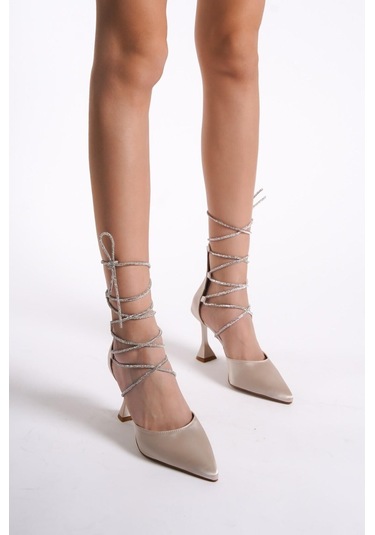 Blomy Bej Saten Topuklu Ayakkabı Bej