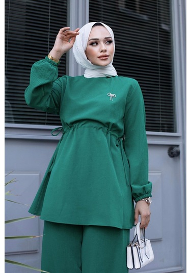 Bronş Detaylı Tesettür Yeşil Takım Yeşil