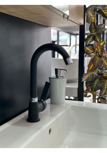 Nefa Yapı Lavabo Bataryası Mat Siyah Siyah