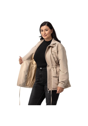 Büyük Beden Çıtçıt Ve Fermuar Kapamalı Beli Büzgülü Astarlı Bej Rengi Trençkot Bej