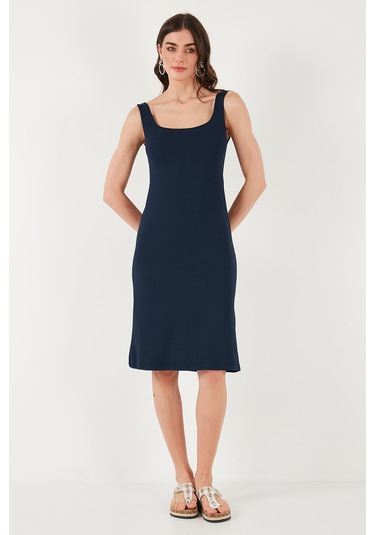 Lela Streç Slim Fit Kare Yaka Kalın Askılı Midi Boy Bayan Elbise 5866102 Lacivert