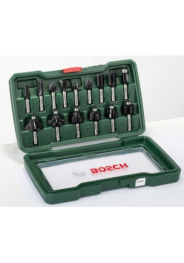 Bosch Freze Uç Seti 8 MM Şaft 15 Parça