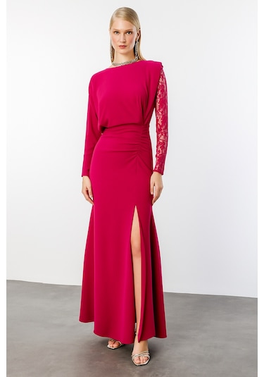 Dantel Kol Krep Yırtmaçlı Elbise Nefeli Fuşya