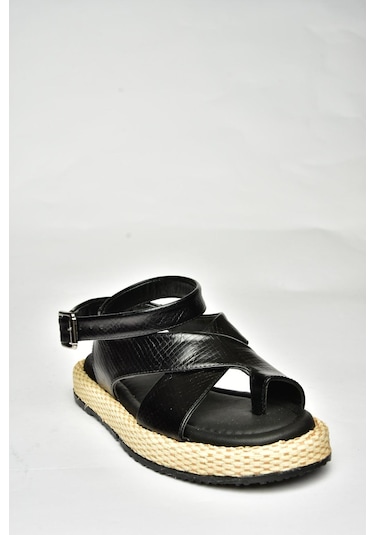 Fox Shoes U973264507 Siyah Yılan Baskı Kadın Sandalet Siyah