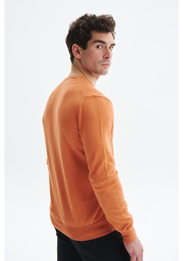 Arma Erkek Slim Fit Likralı Pamuklu Örme V Yaka Triko Kazak K0kro0854 Turuncu Arma Erkek Slim Fit Likralı Pamuklu Örme V Yaka Triko Kazak K0kro0854 Turuncu