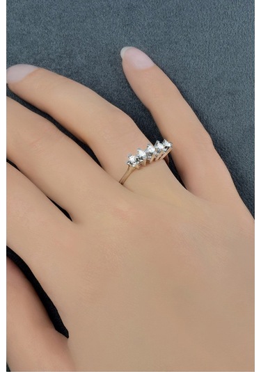 0.22 Ct Pırlanta Beştaş Yüzük