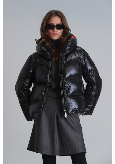 Lufian Shay Kaz Tüyü Kadın Mont Siyah Siyah 122120026100100 Siyah Lufian Shay Kaz Tüyü Kadın Mont Siyah Siyah 122120026100100 Siyah