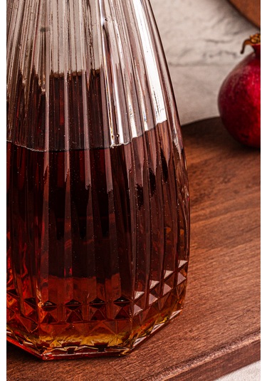 Snippy Bella - Cam Kapaklı Karaf Sürahi