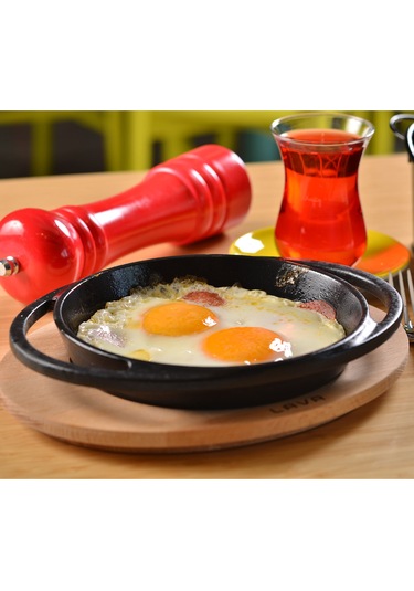 Lava Döküm Yuvarlak Sahan Döküm Demir Yekpare Çift Kulplu Kayın Servis Ahşabı Çap(Ø)16cm.