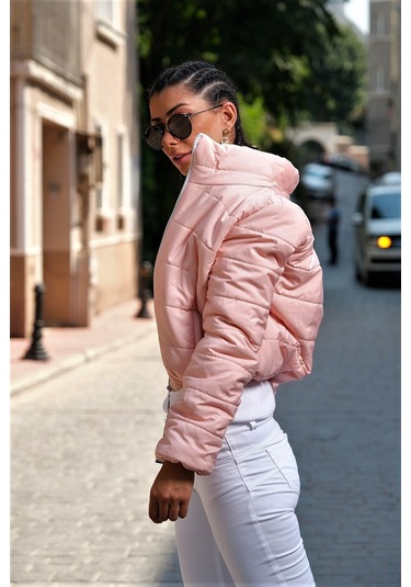 Kadın Pudra Dik Yaka Su Geçirmez Kısa Şişme Mont